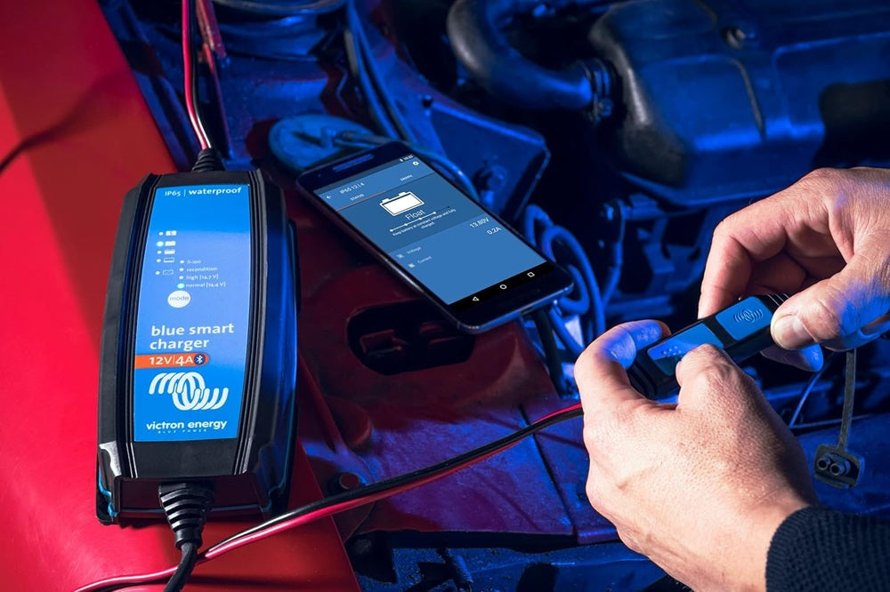 Victron Battery Charger - Blue Smart IP65s Charger 12/5 230V CEE 7/16 - Forge and Bearing